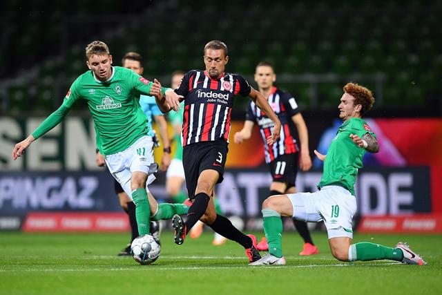 徐杰三双广东险胜北控 郭昊文24分同曦胜新疆