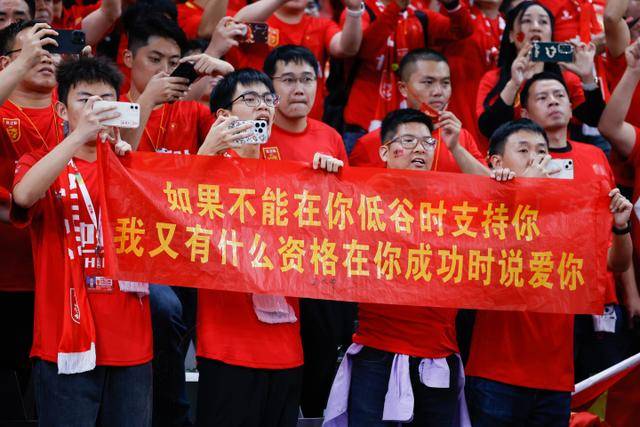 辽篮官宣：杨鸣离任！乌戈将担任辽宁男篮主帅